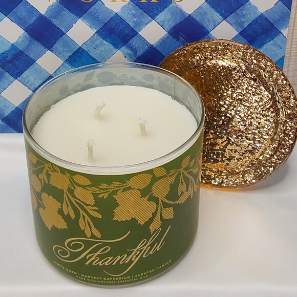 WHITE BARN 3-WICK CANDLE 'HARVEST GATHERING' w/DECORATIVE TOP & WRAP - Picture 6 of 16